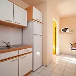 Studio Royal Delta-3 By Interhome