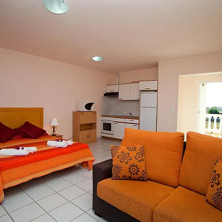 Studio Royal Delta-3 By Interhome Apartment